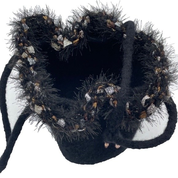 Vintage Convertible Wool Drawstring Purse Black with Metallic Accents and Beads - Picture 6 of 9